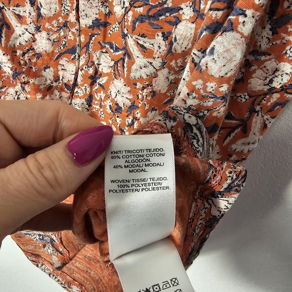 Lucky Brand Floral V-Neck Ruffle Sleeve Top Women's Size Small P NWOT - Picture 4 of 8